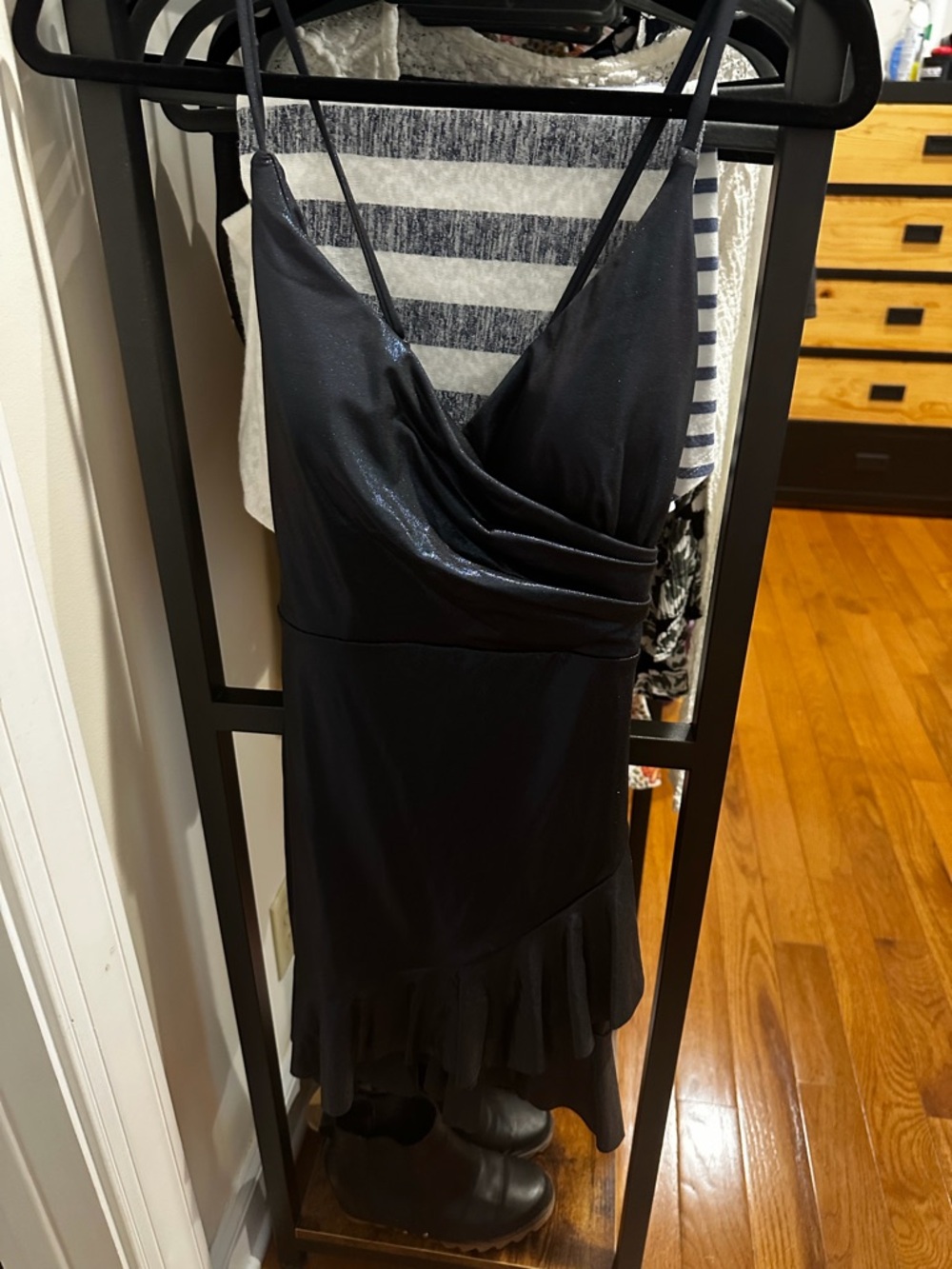 HALARA Elegant Black Mini Dress - Picture 3 of 4